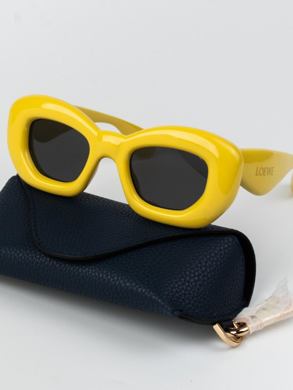 Loewe INFLATED Women Sunglasses Yellow Grey Cat Eye LW40117I 39A NEW AUTHENTIC